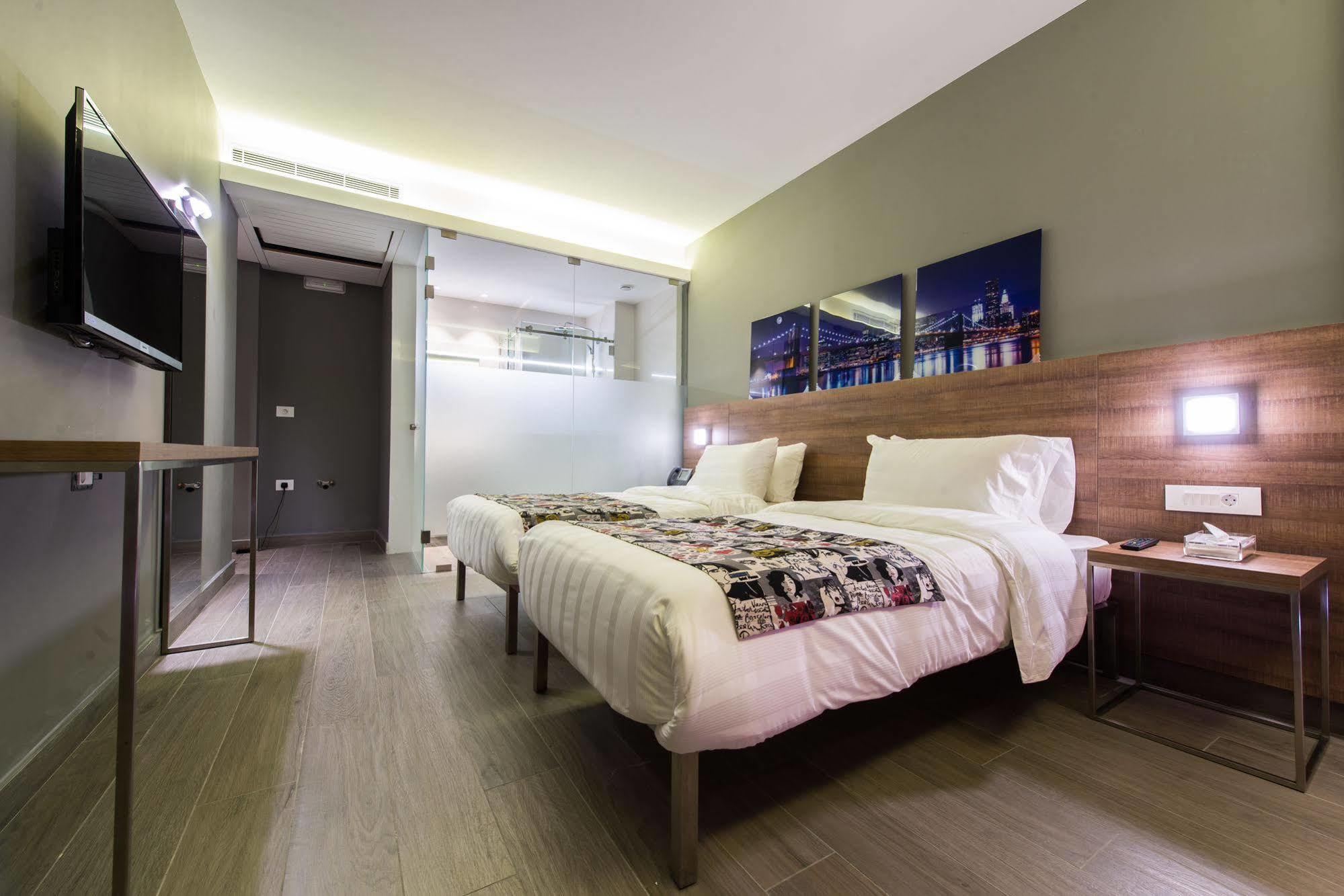 Caramel Boutique Hotel Beirut Exterior foto
